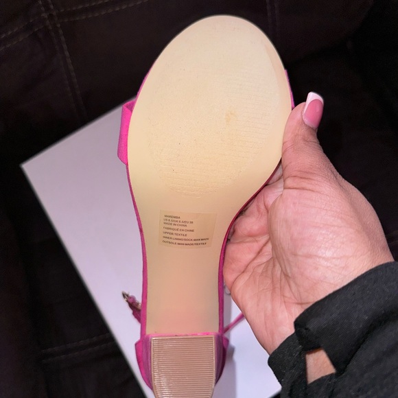 Pink platform heel from JustFabulous - Picture 3 of 4